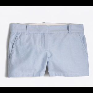 NWT - Powdered Oxford 3” short